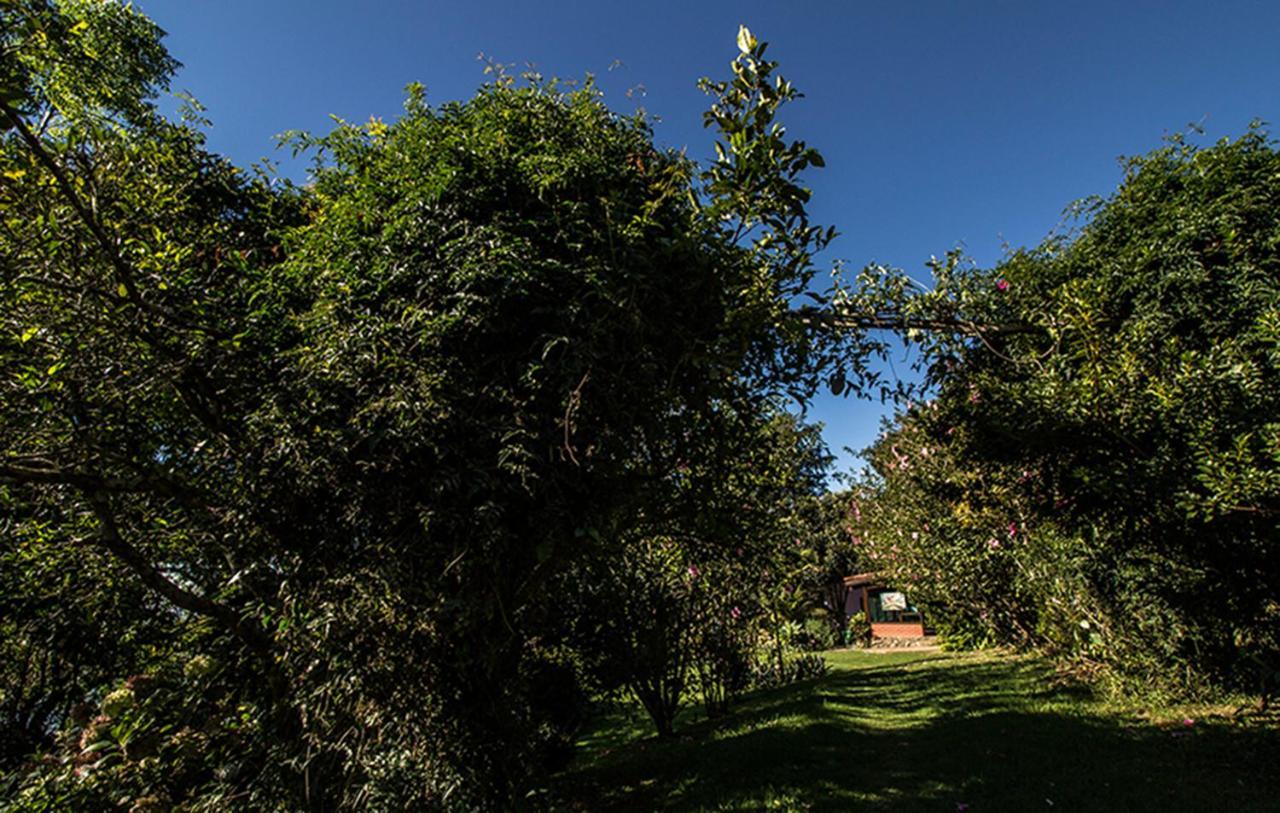 Pousada Ceu Da Mantiqueira Extrema Esterno foto